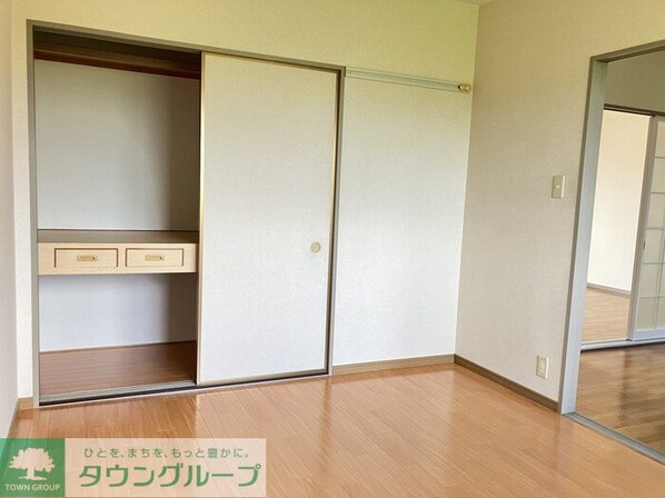 ロイヤル・スクエア Aの物件内観写真